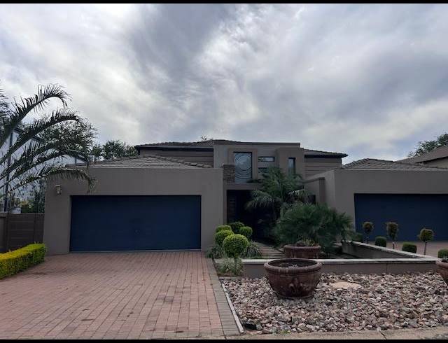 5 BEDROOM HOUSE FOR SALE IN ZAMBEZI COUNTRY ESTATE